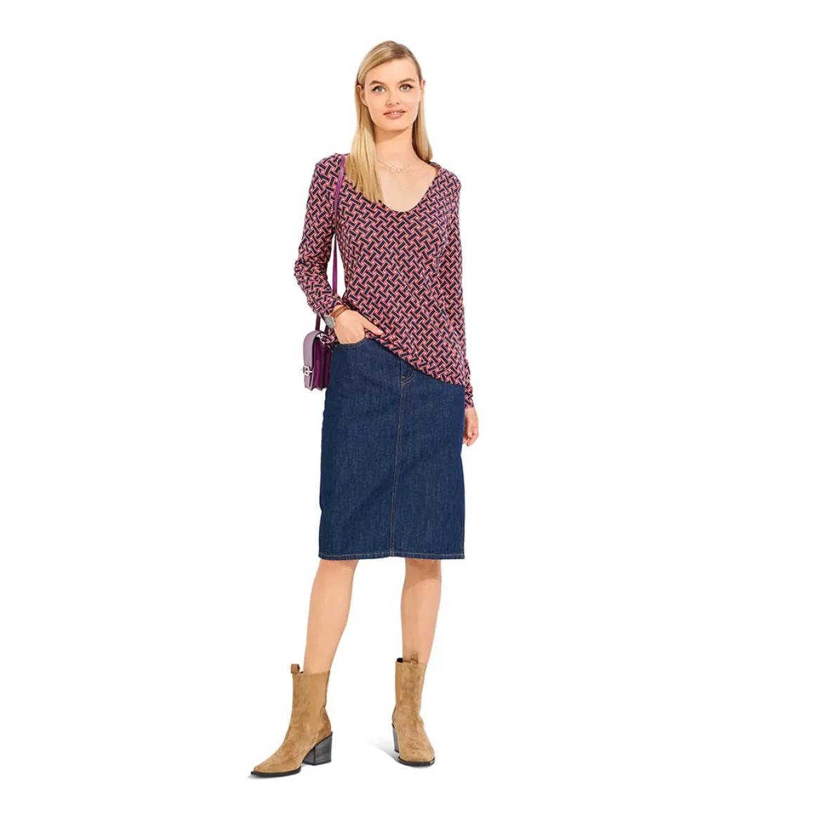 Abiti top slim scollo V