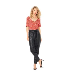 Abiti top slim scollo V