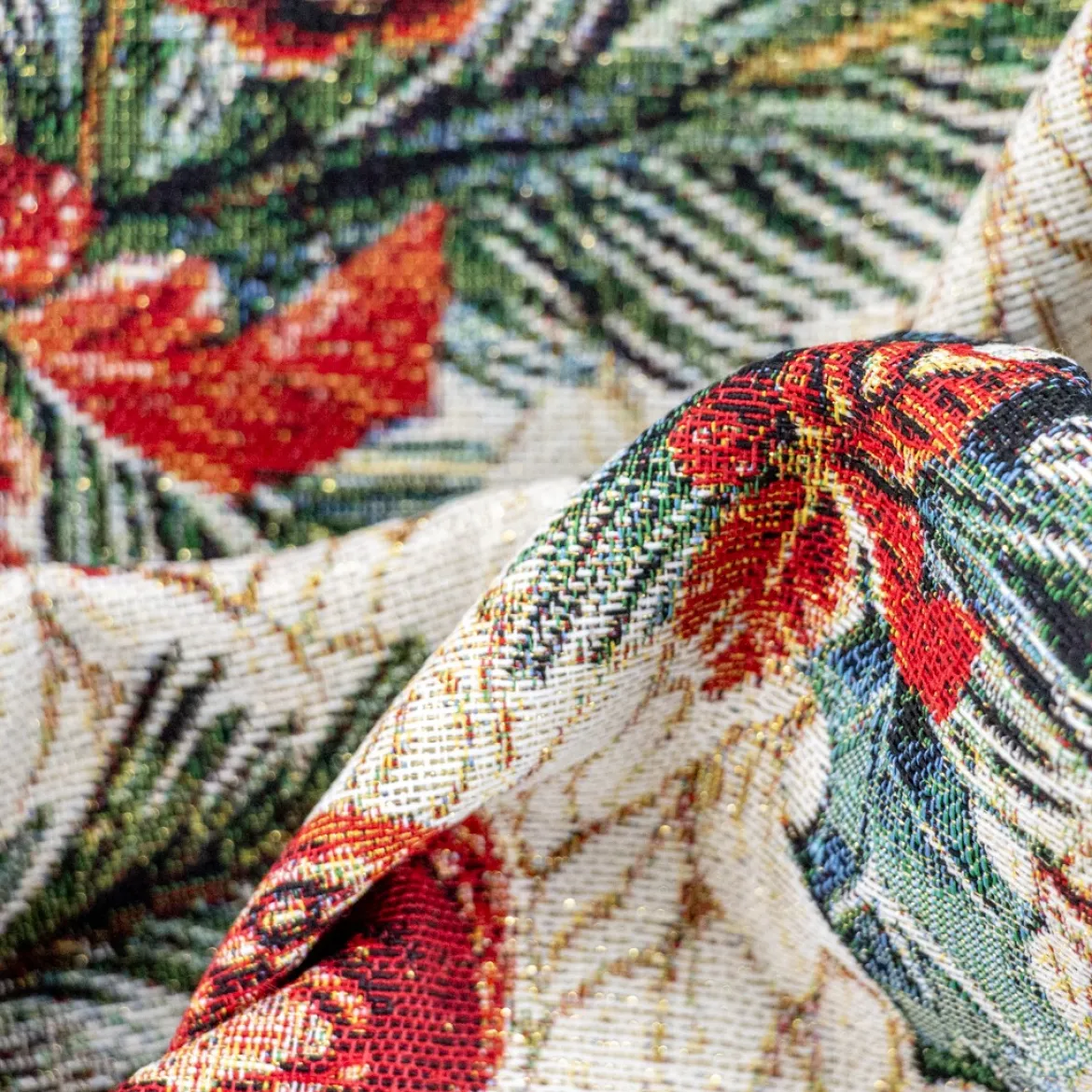 GOBELIN HOLLY CHRISTMAS