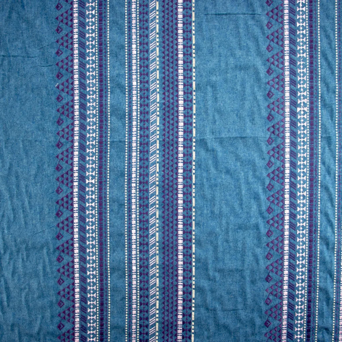 JEANS RICAMATO GEOMETRICO