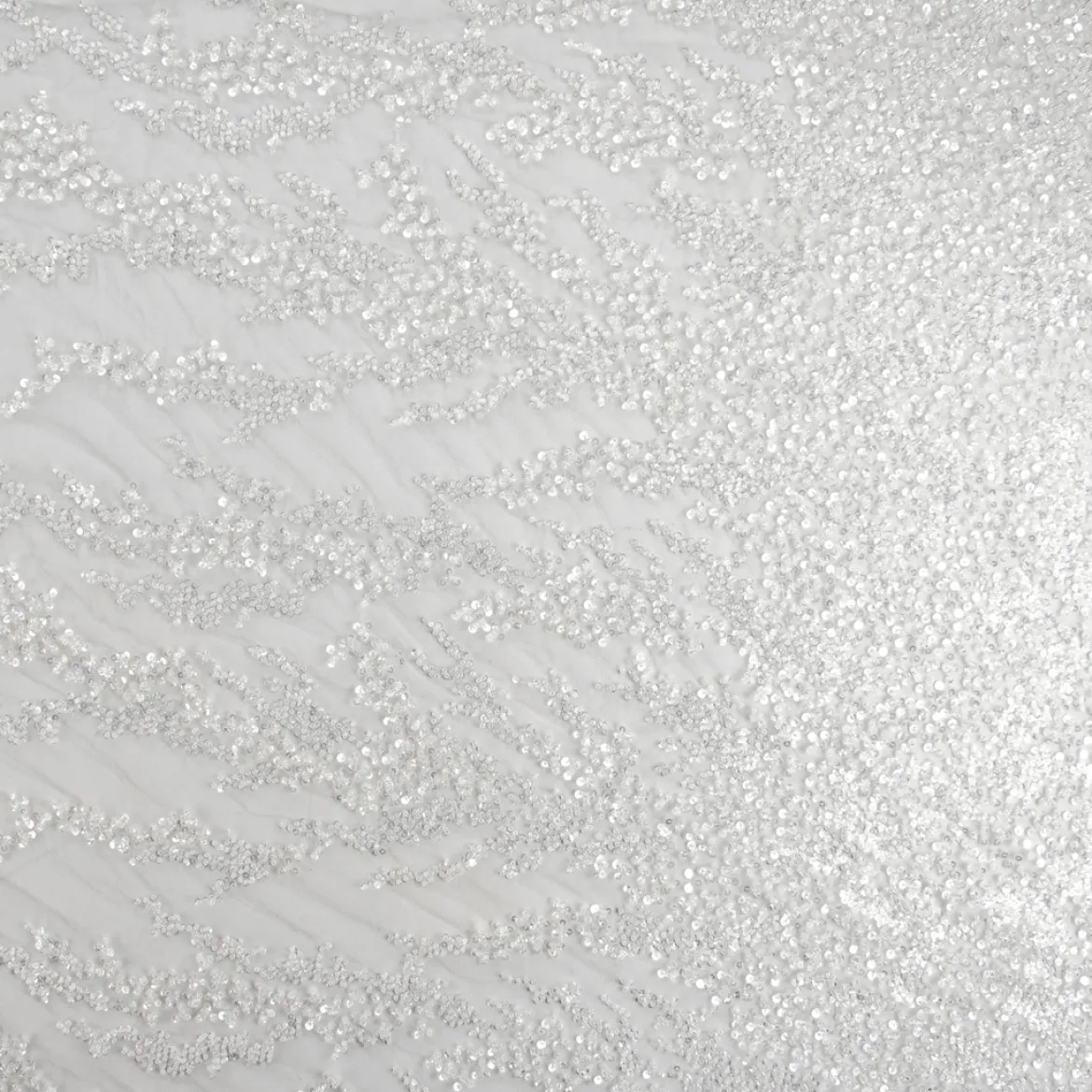 TULLE RICAMATO CON PERLINE LIMOGES SPOSA